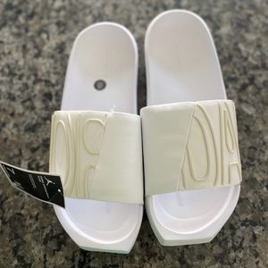 Nike Jordan Nola Slides